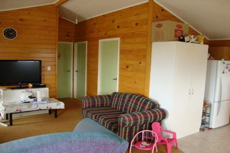 Photo of property in 11 Yorke Road, Haruru, 0204