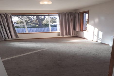 Photo of property in 1/79 Hills Road, Edgeware, Christchurch, 8013