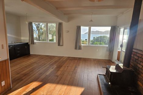 Photo of property in 47 Moa Point Road, Moa Point, Wellington, 6022