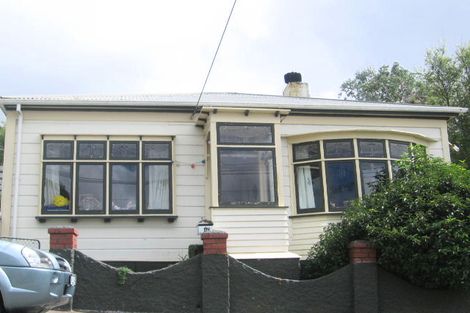 Photo of property in 40 Dorking Road, Brooklyn, Wellington, 6021