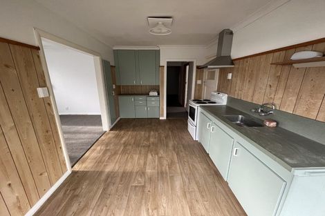 Photo of property in 38 Aberdeen Avenue, Takaro, Palmerston North, 4412