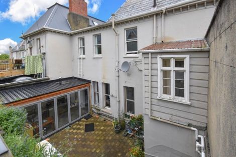 Photo of property in 50 Manor Place, Dunedin Central, Dunedin, 9016