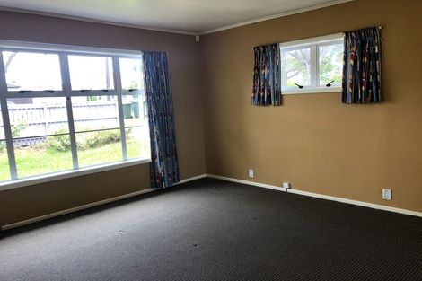 Photo of property in 3 Armagh Road, Blockhouse Bay, Auckland, 0600