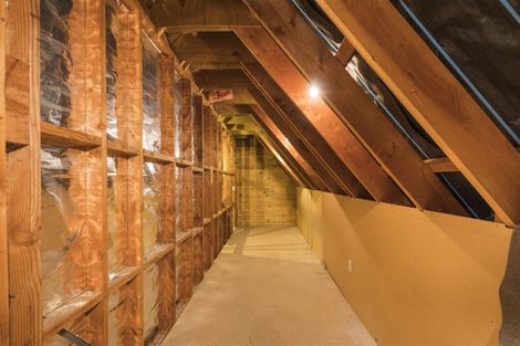 Photo of property in 9 Wanganui Road, Marton, 4710