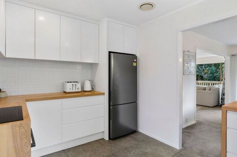 Photo of property in 2/69 Glencoe Road, Browns Bay, Auckland, 0630