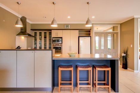 Photo of property in 18 Pania Place, Poraiti, Napier, 4112