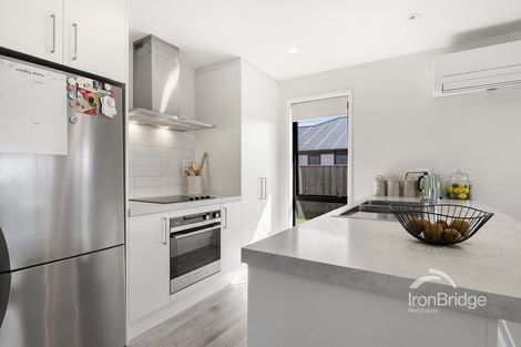 Photo of property in 15 Woodford Avenue, Woodend, 7610