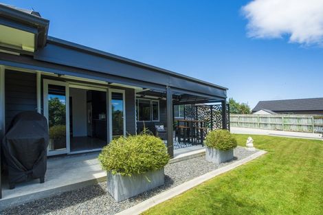 Photo of property in 2 Kilsby Place, Levin, 5510