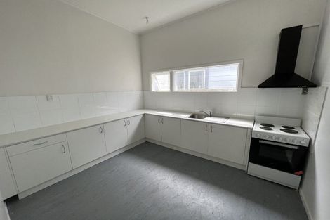 Photo of property in 1/7 Te Wharepouri Street, Berhampore, Wellington, 6023