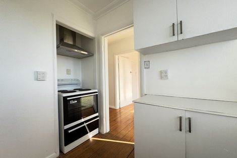 Photo of property in 2/51 Barnard Street, Wadestown, Wellington, 6012