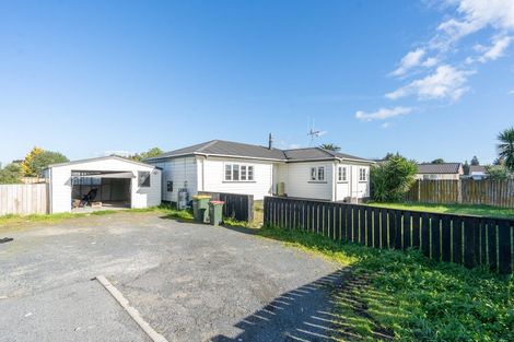 Photo of property in 143 Avalon Drive, Nawton, Hamilton, 3200