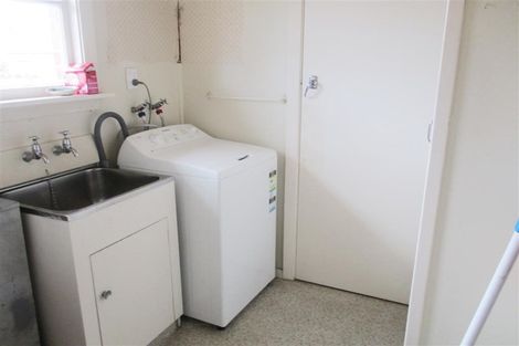 Photo of property in 5 Solway Avenue, Ilam, Christchurch, 8041