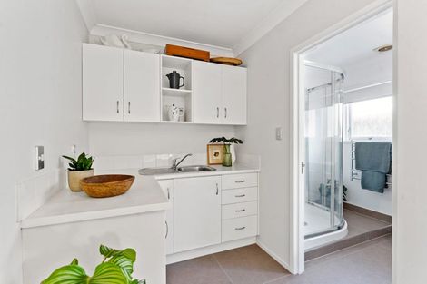 Photo of property in 1/1 Park Avenue, Takapuna, Auckland, 0622