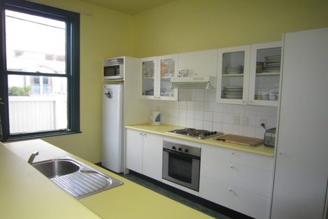 Photo of property in 52 Kilbirnie Crescent, Kilbirnie, Wellington, 6022