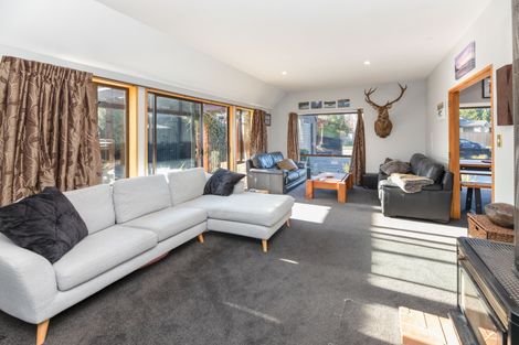 Photo of property in 38 Oakden Drive, Darfield, 7510