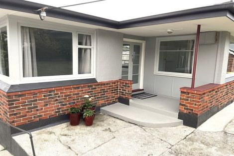 Photo of property in 65 Wilson Road, Balclutha, 9230