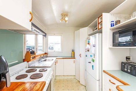 Photo of property in 88 Apollo Parade, Milson, Palmerston North, 4414