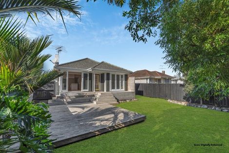 Photo of property in 210 Pilkington Road, Point England, Auckland, 1072