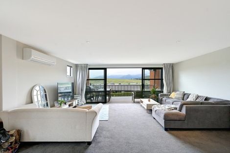 Photo of property in 29b Rannoch Drive, Jacks Point, Queenstown, 9371