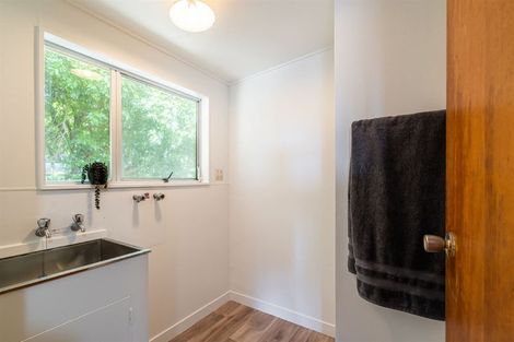 Photo of property in 2/35a Rangatira Road, Beach Haven, Auckland, 0626