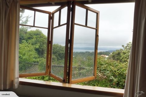 Photo of property in 39 Northland Road, Northland, Wellington, 6012