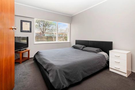 Photo of property in 2/8 Birdwood Avenue, Papatoetoe, Auckland, 2025