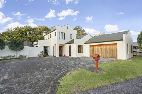 Photo of property in 14 Stoneleigh Drive, Chartwell, Hamilton, 3210