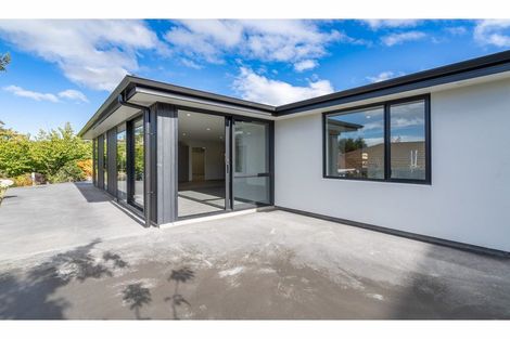 Photo of property in 2c Craig Place, Bridge Hill, Alexandra, 9320