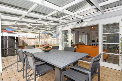 Photo of property in 5 Jordan Street, Hikurangi, 0114
