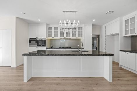Photo of property in 16 Lime Hill Rise, Flat Bush, Auckland, 2019