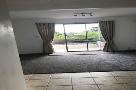 Photo of property in 4/2b Queensway, Three Kings, Auckland, 1024