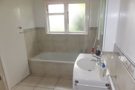 Photo of property in 5 Gladson Avenue, Sockburn, Christchurch, 8042