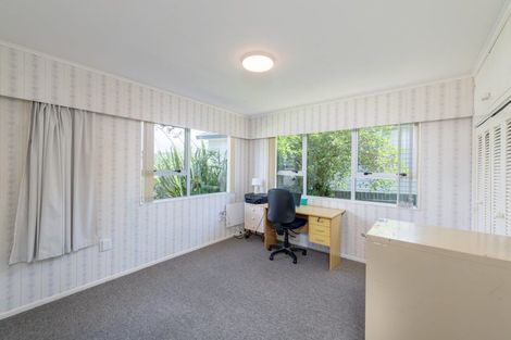 Photo of property in 78 Stewart Drive, Newlands, Wellington, 6037