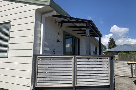 Photo of property in 28 Bellevue Road, Brookfield, Tauranga, 3110