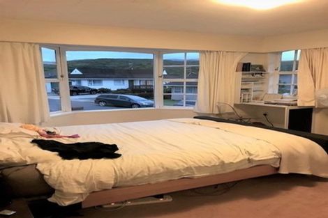 Photo of property in 13 Timaru Grove, Kelson, Lower Hutt, 5010