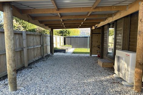 Photo of property in 21 Kennedy Crescent, Wanaka, 9305