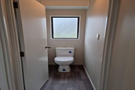 Photo of property in 1/11 Blackgate Place, Weymouth, Auckland, 2103