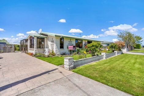 Photo of property in 49 Mackenzie Street, Winton, 9720