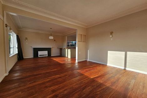 Photo of property in 5 Holden Avenue, Forest Lake, Hamilton, 3200