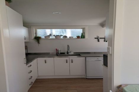 Photo of property in 28 Weld Street, Wadestown, Wellington, 6012