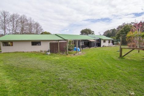 Photo of property in 177 Inland Road, Helensville, 0875