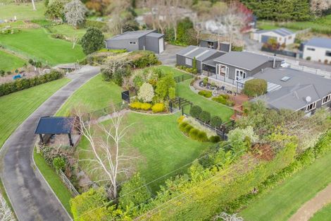 Photo of property in 12 Denton Road, Levin, 5571