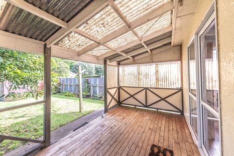 Photo of property in 3 Harris Place, Gonville, Whanganui, 4501