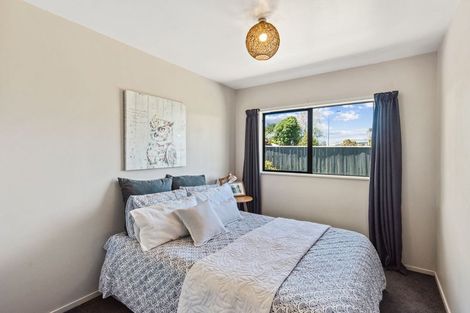 Photo of property in 37 Campbell Avenue, Paraparaumu, 5032