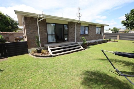 Photo of property in 15 Topaz Drive, Papamoa Beach, Papamoa, 3118