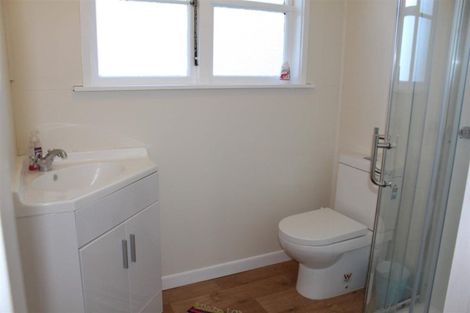 Photo of property in 18 Rangatira Drive, Mangakino, 3421