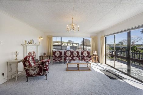 Photo of property in 284 High Street, Eltham, 4322