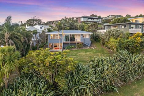 Photo of property in 7 Tetley Road, Surfdale, Waiheke Island, 1081
