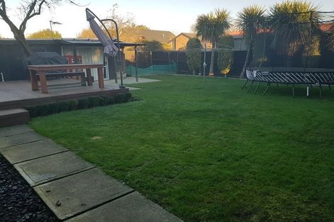 Photo of property in 11 Saint Ives Street, Harewood, Christchurch, 8051