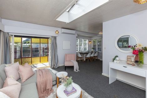 Photo of property in 26-28 Ruahine Street, Paraparaumu, 5032